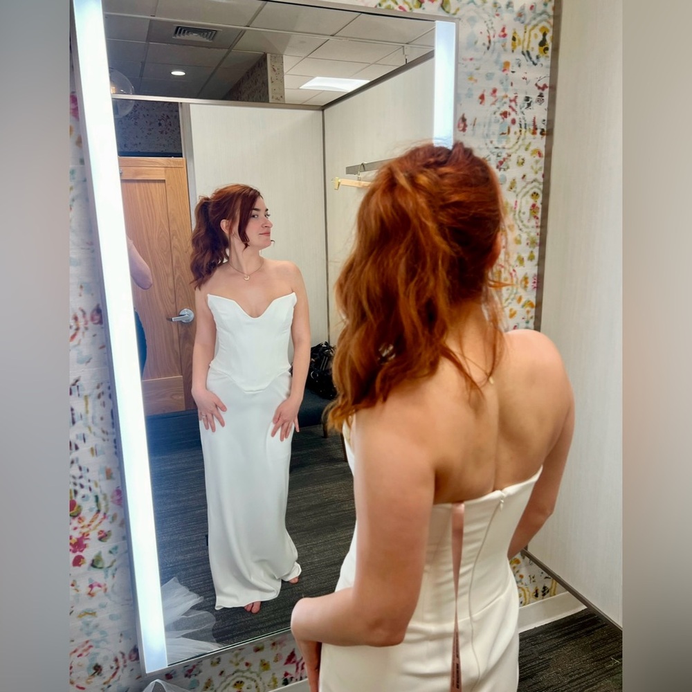 House of CB Tamara Ivory Strapless Corset Dress - Picture 4 of 9
